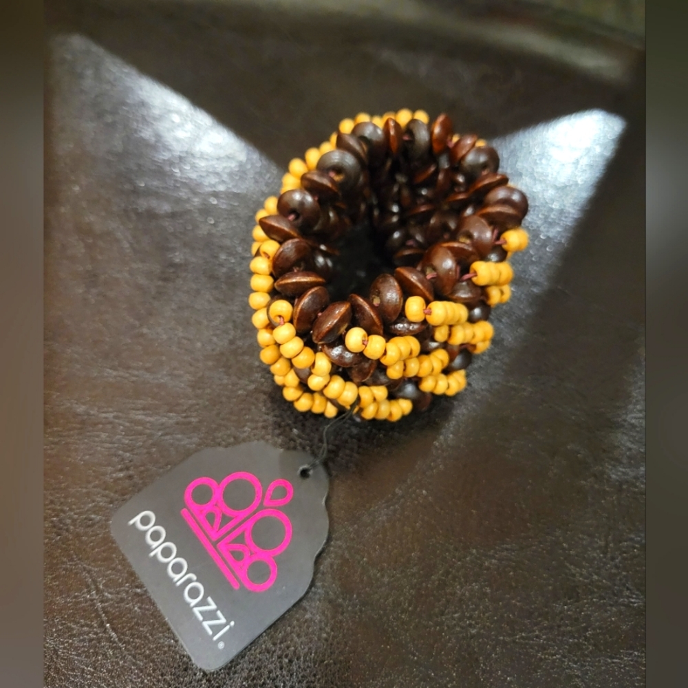 Elastic band wooden bracelet Brown/Tan
